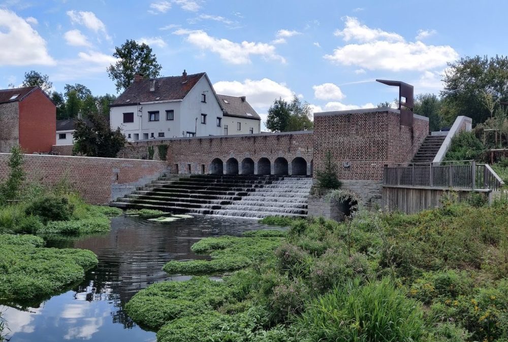 Watersluizen van Hyon